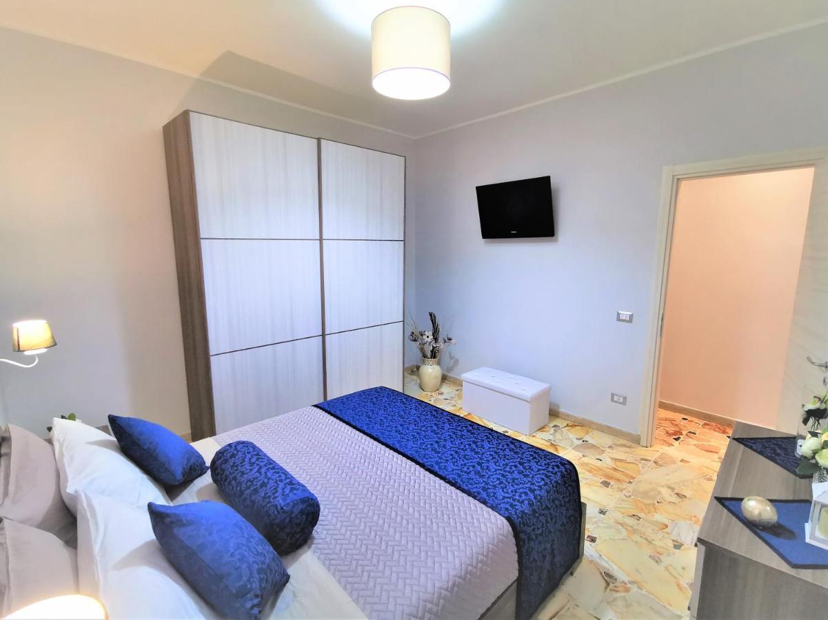 Apartamento Casa Le Maioliche Giardini-Naxos Exterior foto